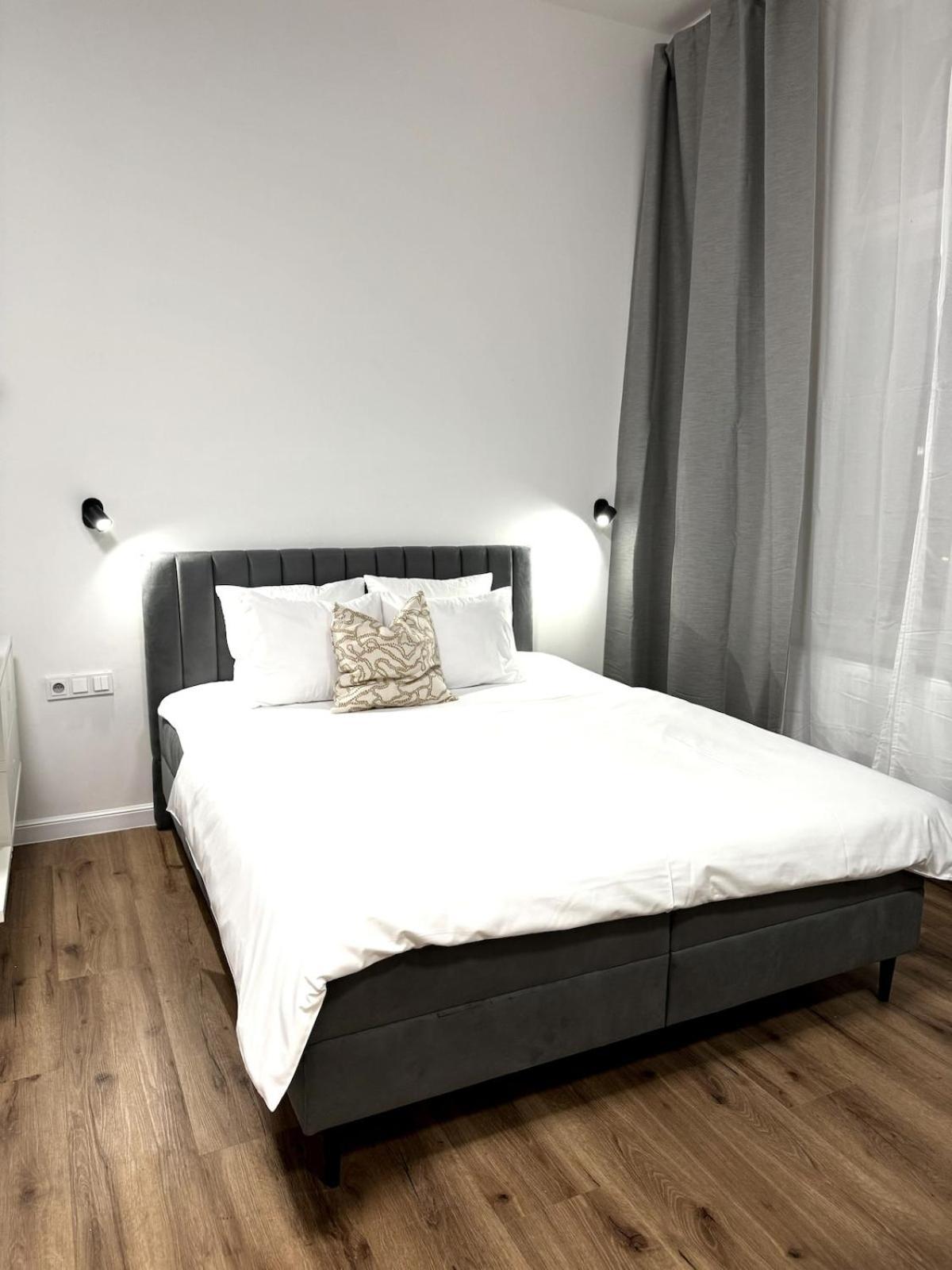 Mystical 2-bed In Heart Of Apartment *